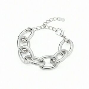 Chic Silver Link Bracelet